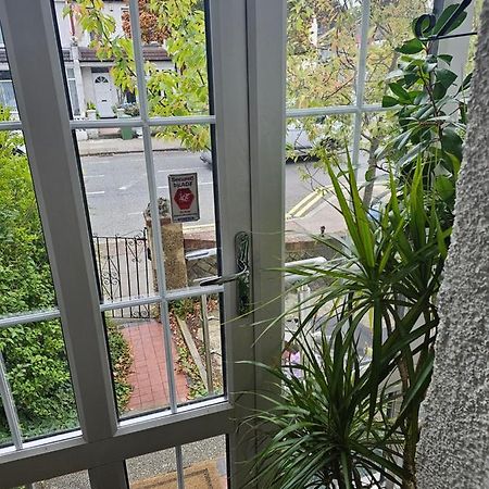 Ensuite Double Room Elizabeth Line Abbeywood Abbey Wood Exterior photo